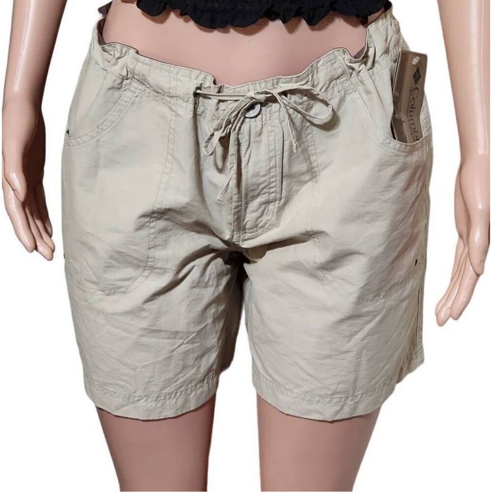 Columbia women mid-rise drawstring cotton blend tan shorts M